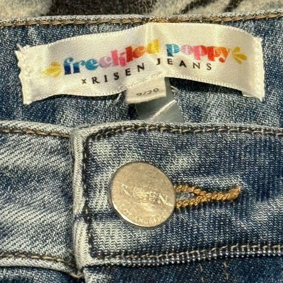 Risen | Freckled Poppy High Rise Destroyed Distressed Ankle Flare Jeans (9/29) - Picture 2 of 8